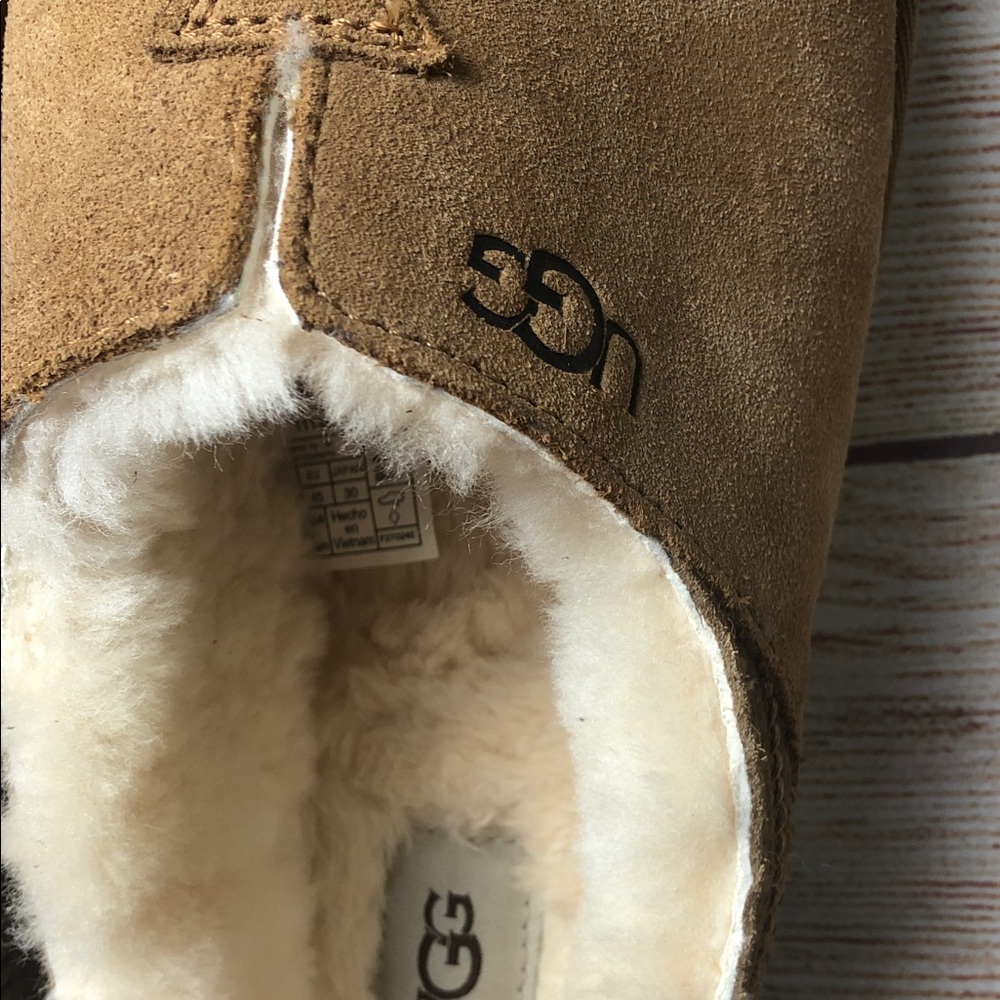 NWOT UGG Men's Neuman Slipper - Picture 4 of 11